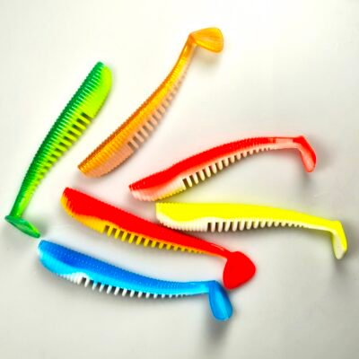 TRICKY BAITS AVA TAIL 15 CM.